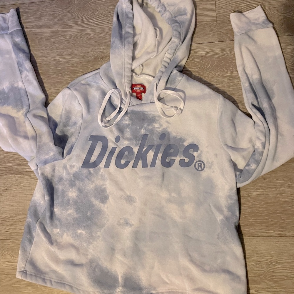 Women sweatshirt white and blue